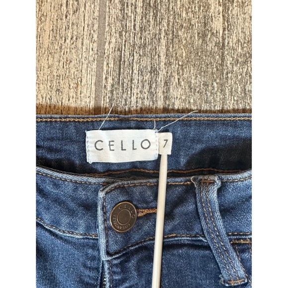 Cello Women's Dark Wash High‎ Rise Skinny Jeans Frayed Hem Size 7 - Picture 2 of 7